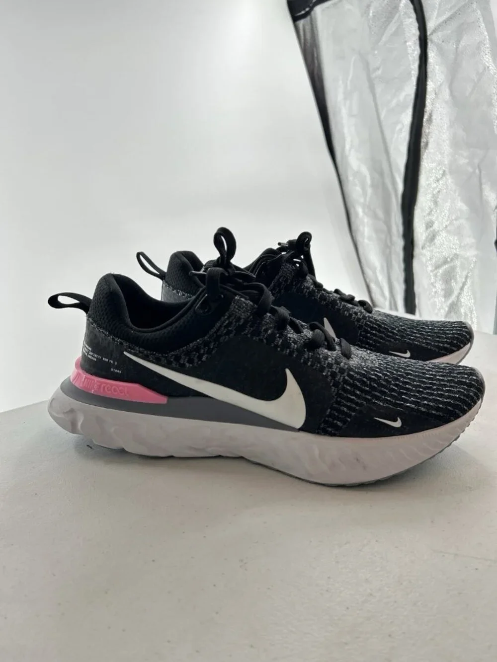 Nike React Infinity Run Flyknit 3 Running Shoes Men 11.5 BlackGrey Pink Athletic